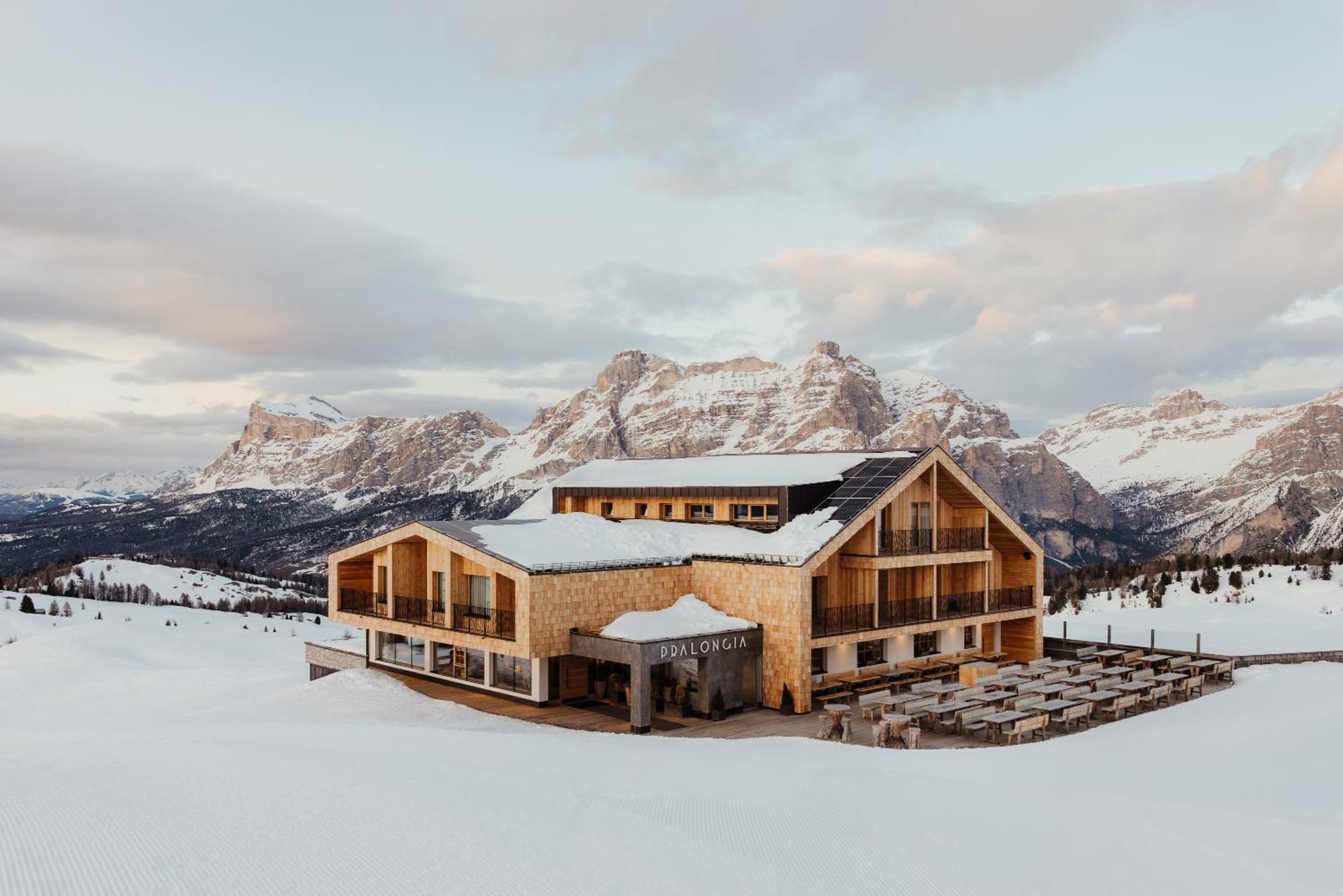 Rifugio Alpino Pralongia Villa Corvara In Badia Exterior photo